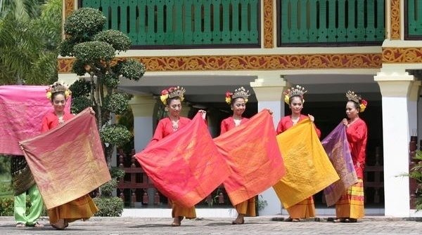 Lagu tradisional riau