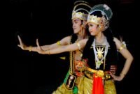 contoh-tari-berpasangan Contoh tari berpasangan