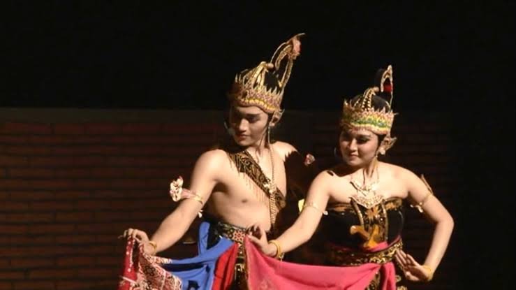 Contoh Tari berpasangan asal jawa